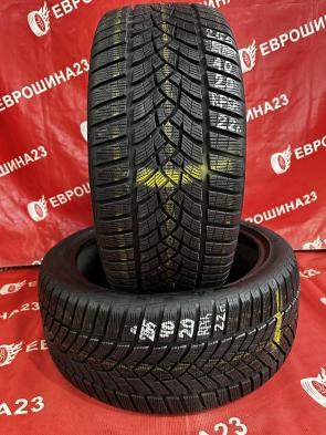 Goodyear UltraGrip Performance 255/40 R20 101V